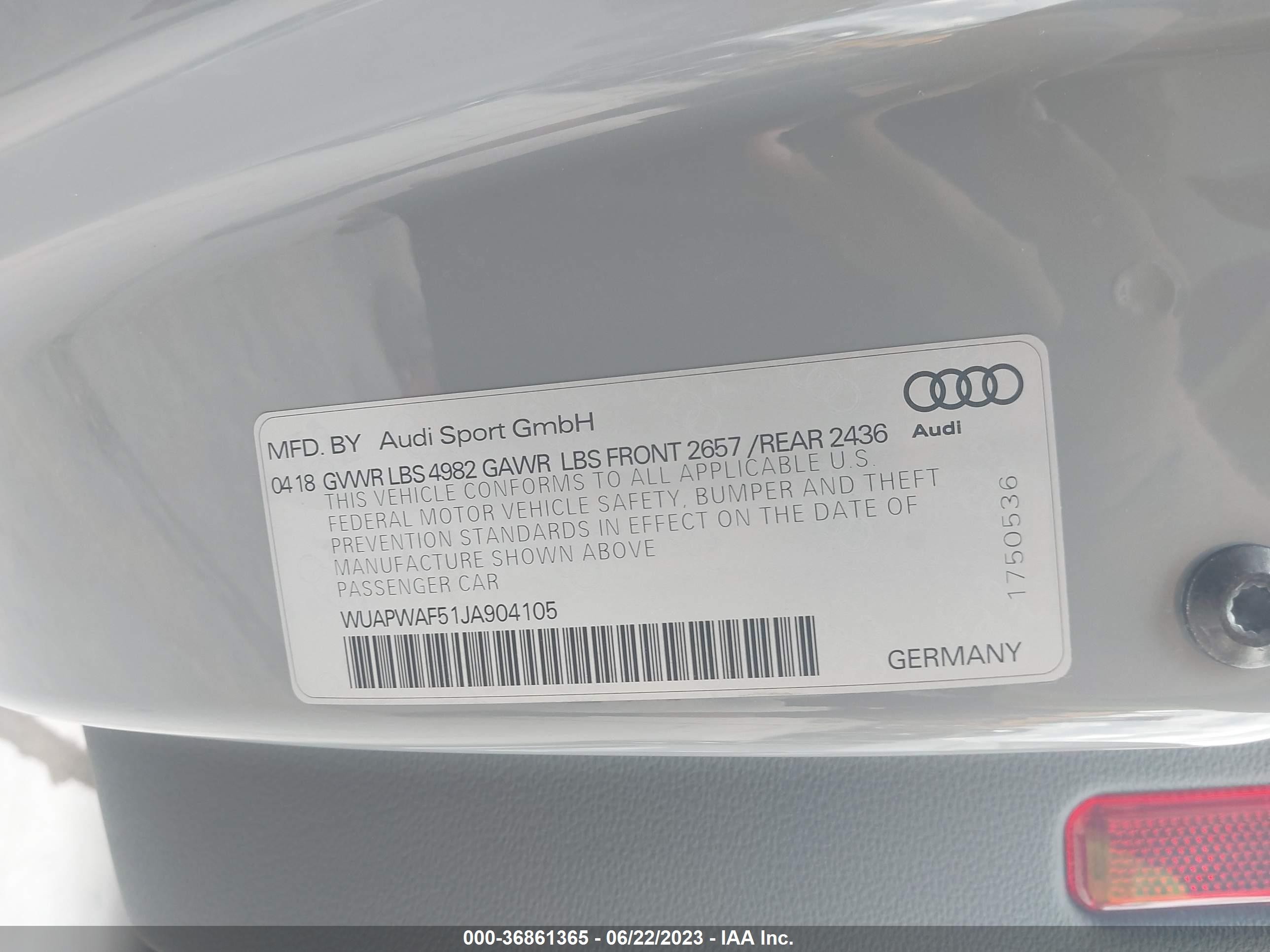 Photo 8 VIN: WUAPWAF51JA904105 - AUDI RS5 