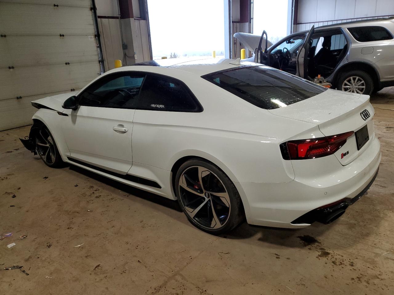 Photo 1 VIN: WUAPWAF56JA905136 - AUDI RS5 