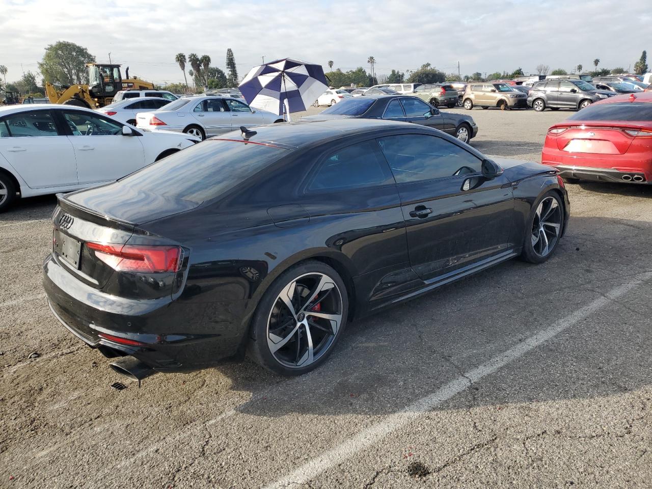 Photo 2 VIN: WUAPWAF57JA905114 - AUDI RS5 