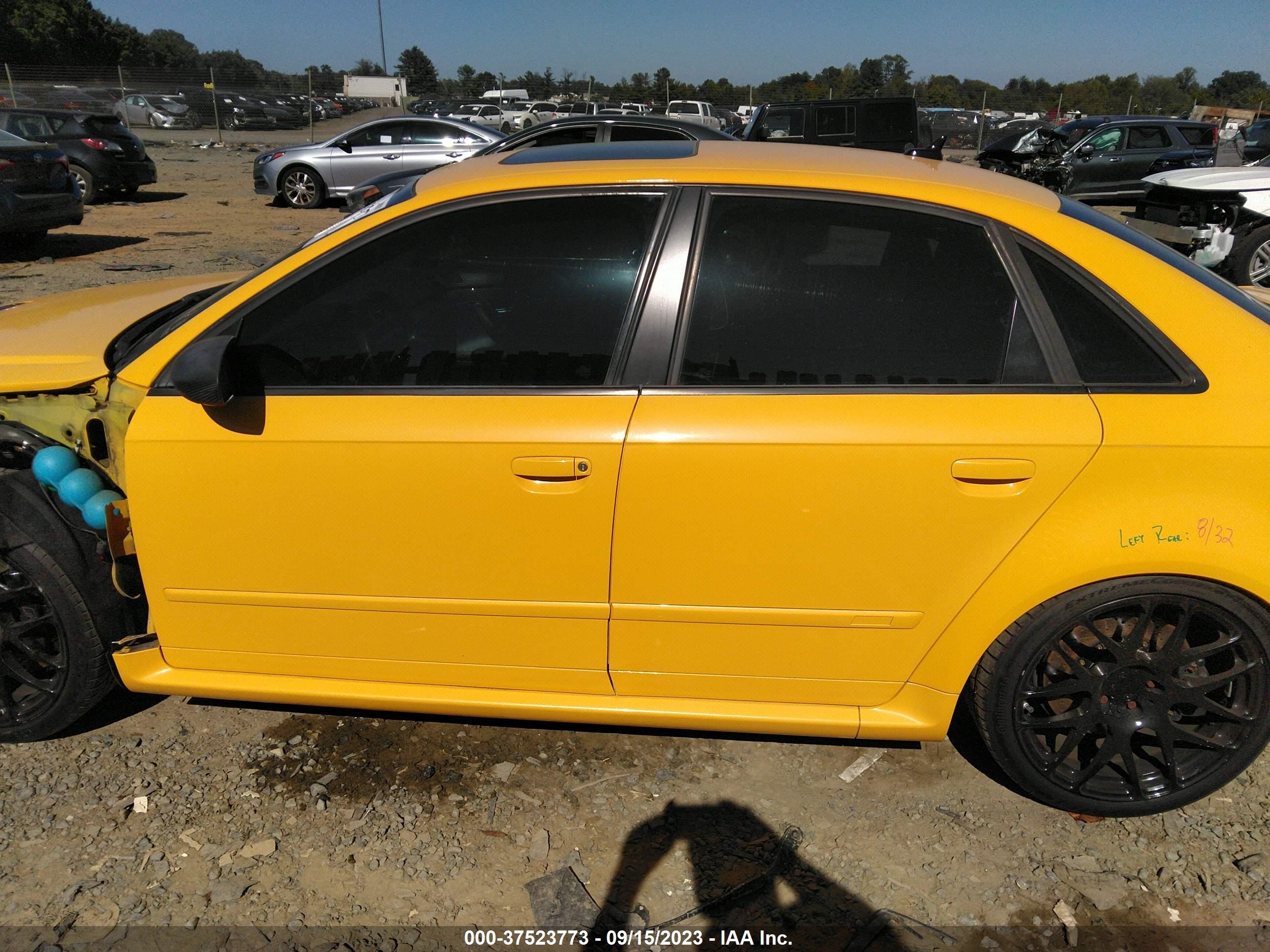 Photo 14 VIN: WUARU78E77N900818 - AUDI RS4 