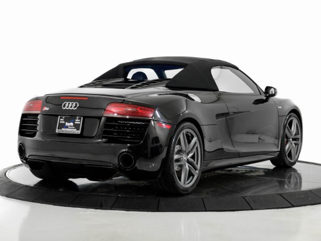 Photo 9 VIN: WUASNAFG0EN001148 - AUDI R8 