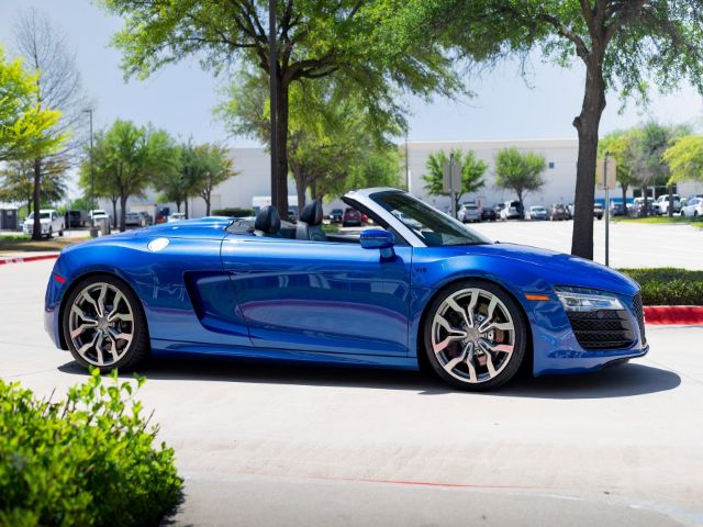 Photo 5 VIN: WUASNAFG9EN001844 - AUDI R8 