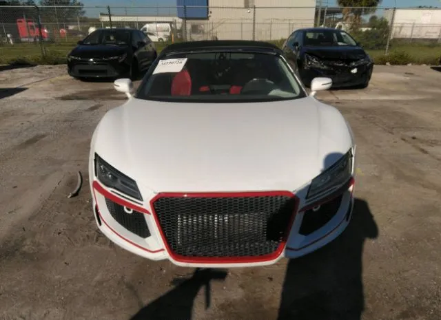 Photo 5 VIN: WUASUAFG2F7001516 - AUDI R8 