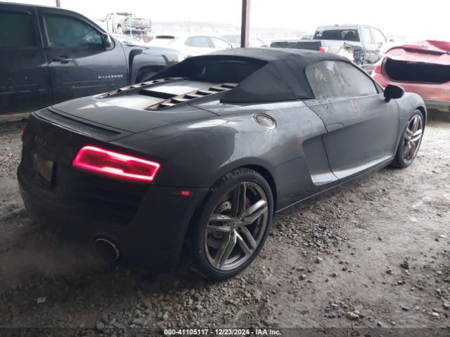 Photo 3 VIN: WUASUAFG6FN000378 - AUDI R8 