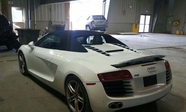 Photo 2 VIN: WUAUUAFG7CN000622 - AUDI R8 