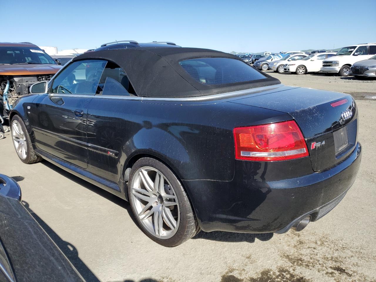 Photo 1 VIN: WUAYU48H28K800228 - AUDI RS4 