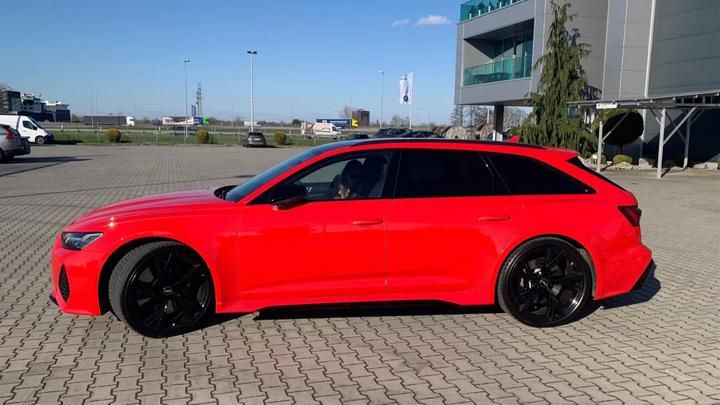 Photo 4 VIN: WUAZZZF20NN900436 - AUDI RS6 