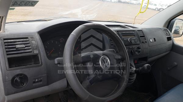 Photo 13 VIN: WV1YBB7H97H053642 - VOLKSWAGEN TRANSPORTER 