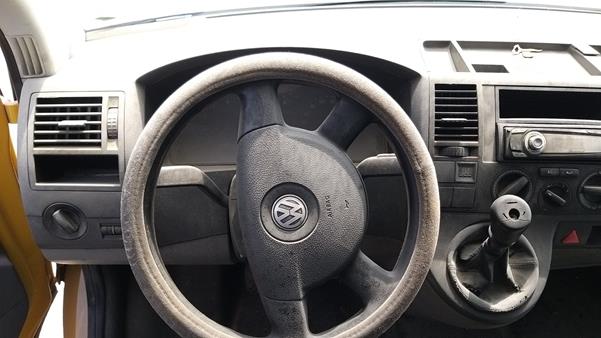 Photo 11 VIN: WV1ZBB7H89H008182 - VOLKSWAGEN TRANSPORTER 