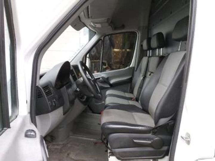 Photo 6 VIN: WV1ZZZ2EZE6009650 - VOLKSWAGEN CRAFTER 35 FOURGON MWB HR DSL - 2011 