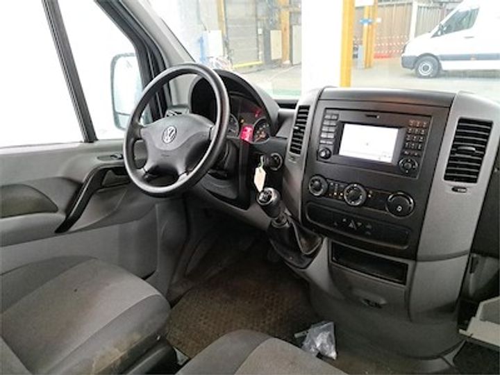 Photo 8 VIN: WV1ZZZ2EZG6034336 - VOLKSWAGEN CRAFTER 35 FOURGON LWB HR DSL - 2011 