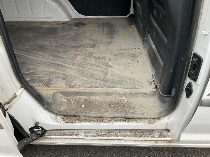 Photo 31 VIN: WV1ZZZ2KZHX092659 - VOLKSWAGEN CADDY PANEL VAN 