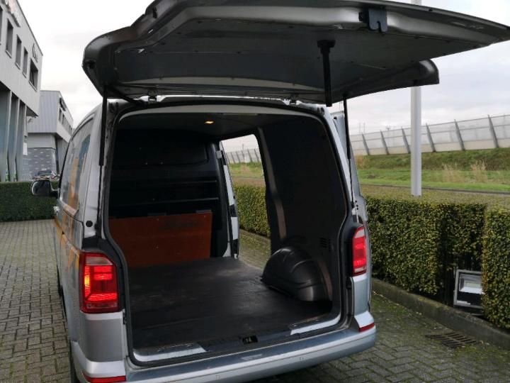 Photo 9 VIN: WV1ZZZ7HZGH146520 - VOLKSWAGEN TRANSPORTER 