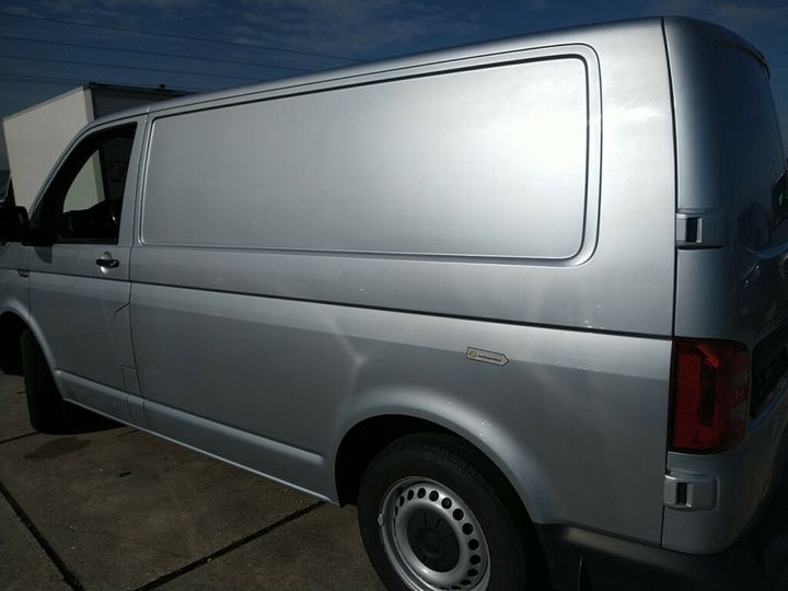 Photo 6 VIN: WV1ZZZ7HZHX012885 - VOLKSWAGEN TRANSPORTER 