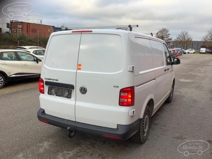 Photo 5 VIN: WV1ZZZ7HZJH014045 - VOLKSWAGEN TRANSPORTER VAN 