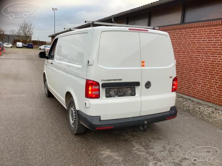 Photo 6 VIN: WV1ZZZ7HZJH014045 - VOLKSWAGEN TRANSPORTER VAN 