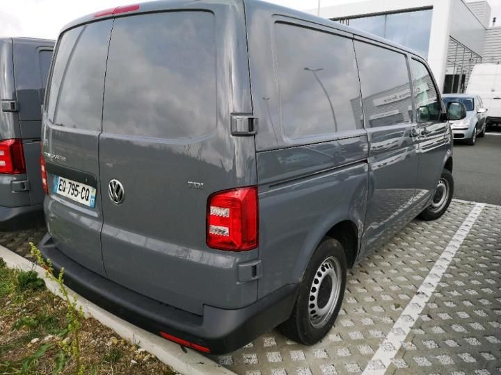 Photo 3 VIN: WV1ZZZ7HZJH026341 - VOLKSWAGEN TRANSPORTER 