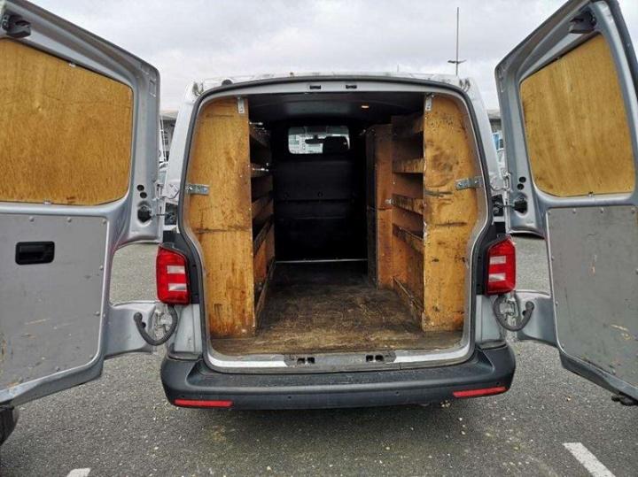 Photo 5 VIN: WV1ZZZ7HZJH057374 - VOLKSWAGEN TRANSPORTER 