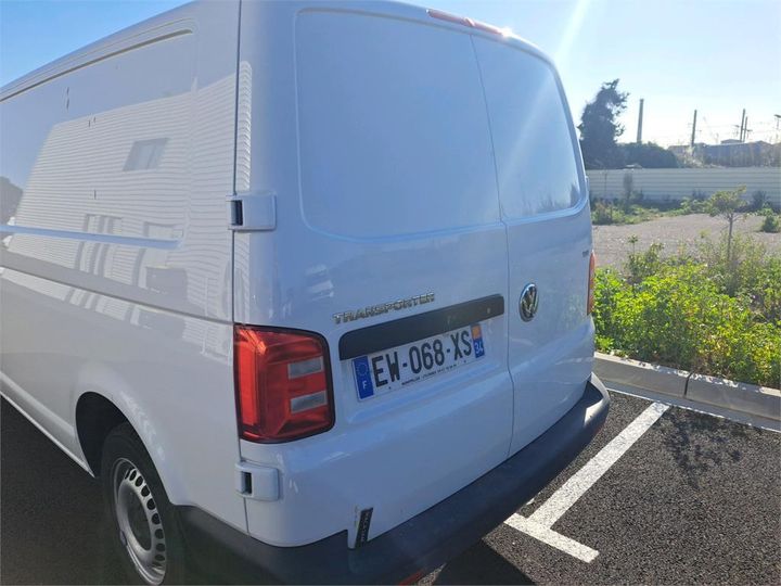 Photo 30 VIN: WV1ZZZ7HZJH069869 - VOLKSWAGEN TRANSPORTER 