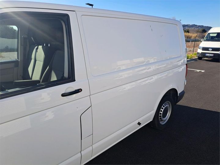 Photo 32 VIN: WV1ZZZ7HZJH069869 - VOLKSWAGEN TRANSPORTER 