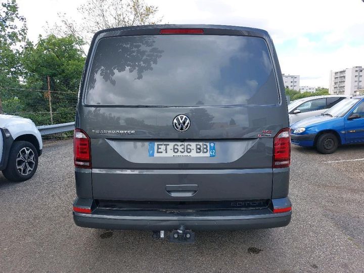 Photo 31 VIN: WV1ZZZ7HZJH074666 - VOLKSWAGEN TRANSPORTER 