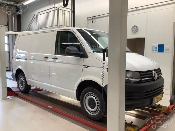 Photo 2 VIN: WV1ZZZ7HZJH084699 - VOLKSWAGEN TRANSPORTER VAN 