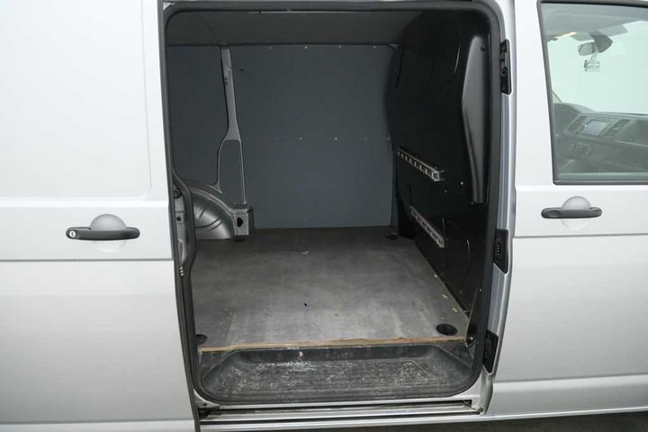 Photo 10 VIN: WV1ZZZ7HZJH085104 - VOLKSWAGEN TRANSPORTER &#3915 