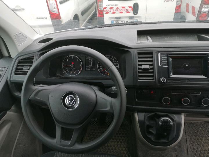 Photo 5 VIN: WV1ZZZ7HZJH094075 - VOLKSWAGEN TRANSPORTER 