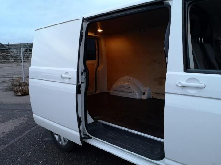 Photo 21 VIN: WV1ZZZ7HZJH121042 - VOLKSWAGEN TRANSPORTER 