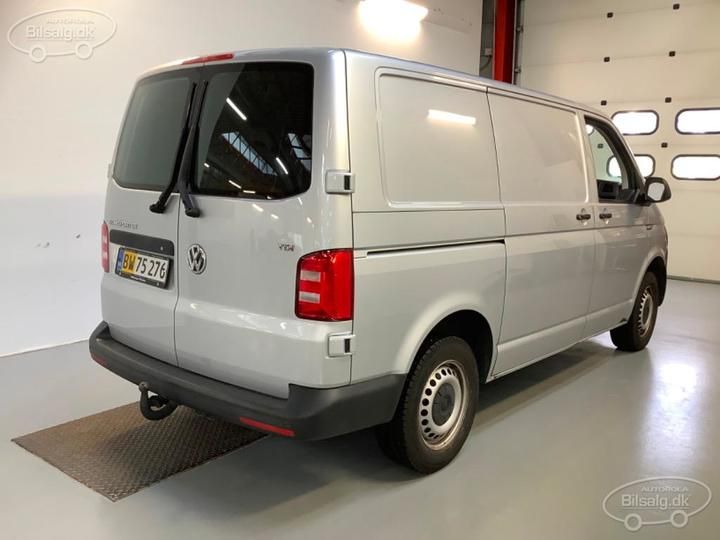 Photo 4 VIN: WV1ZZZ7HZJH133670 - VOLKSWAGEN TRANSPORTER VAN 