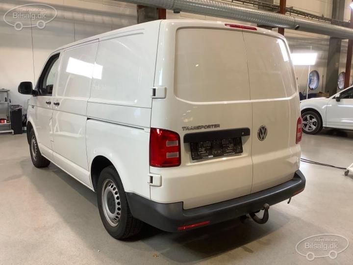 Photo 16 VIN: WV1ZZZ7HZJH171111 - VOLKSWAGEN TRANSPORTER VAN 