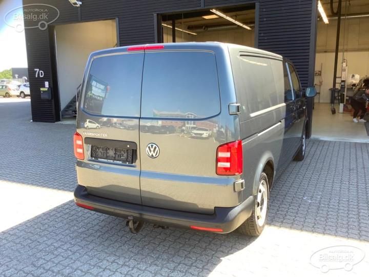 Photo 18 VIN: WV1ZZZ7HZJH175344 - VOLKSWAGEN TRANSPORTER VAN 