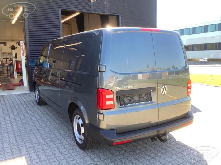 Photo 19 VIN: WV1ZZZ7HZJH175344 - VOLKSWAGEN TRANSPORTER VAN 