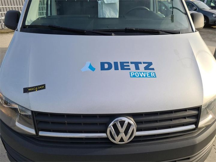 Photo 18 VIN: WV1ZZZ7HZJH185012 - VOLKSWAGEN CARAVELLE 