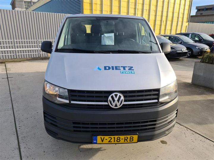 Photo 31 VIN: WV1ZZZ7HZJH185012 - VOLKSWAGEN CARAVELLE 