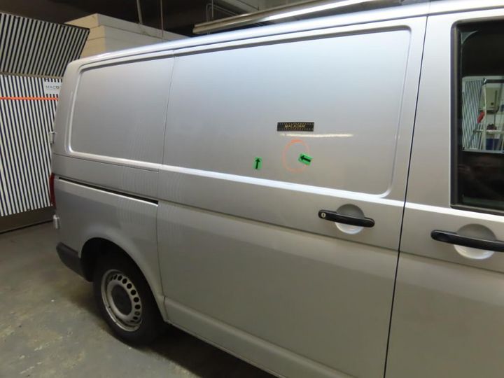 Photo 13 VIN: WV1ZZZ7HZJX017042 - VW TRANSPORTER 