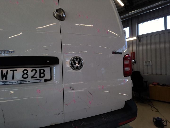 Photo 19 VIN: WV1ZZZ7HZKH106390 - VW TRANSPORTER 