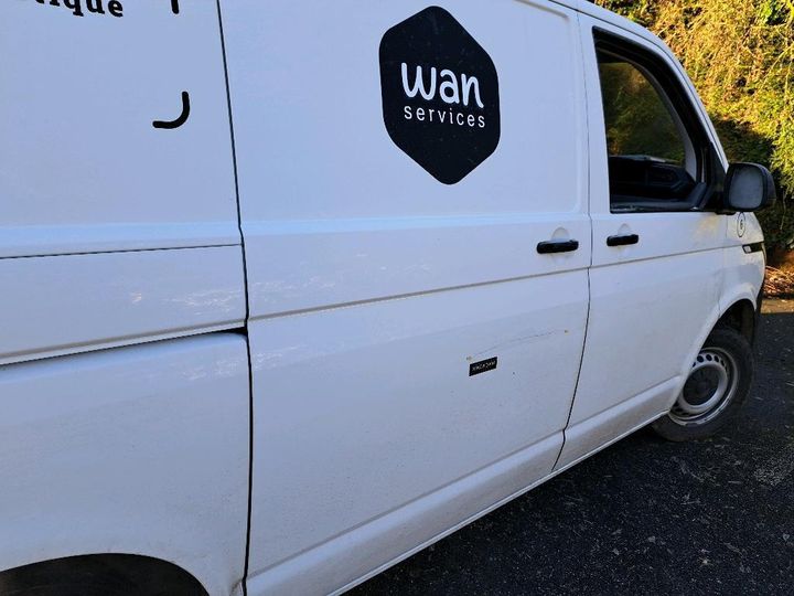 Photo 27 VIN: WV1ZZZ7HZLH004540 - VW TRANSPORTER 