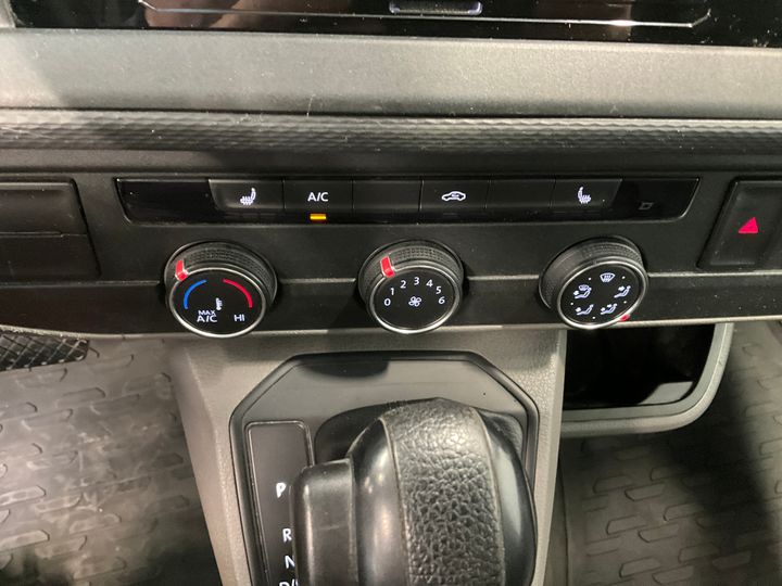 Photo 16 VIN: WV1ZZZ7HZLH012019 - VW TRANSPORTER 