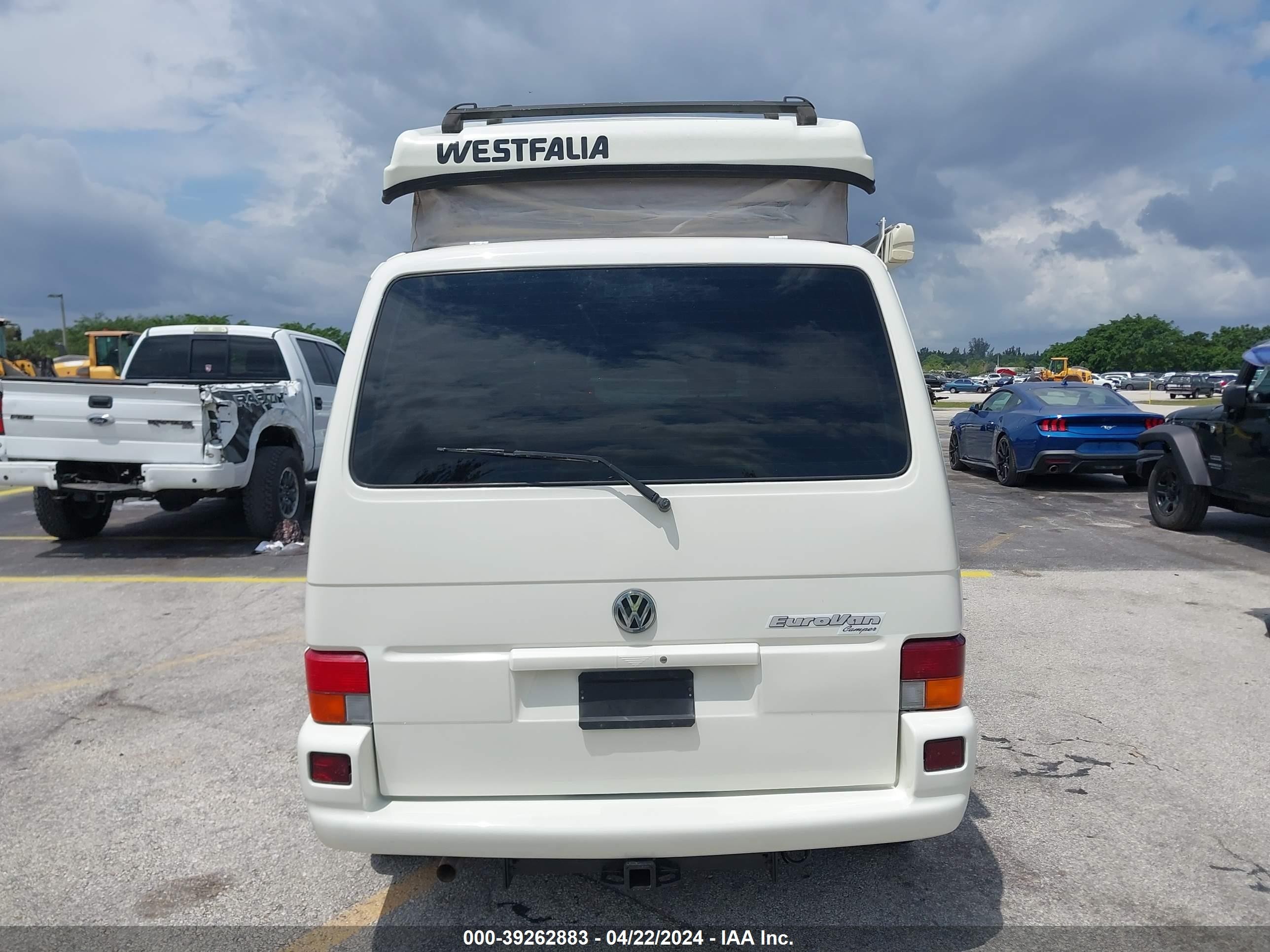 Photo 15 VIN: WV2EB47003H000892 - VOLKSWAGEN EUROVAN 