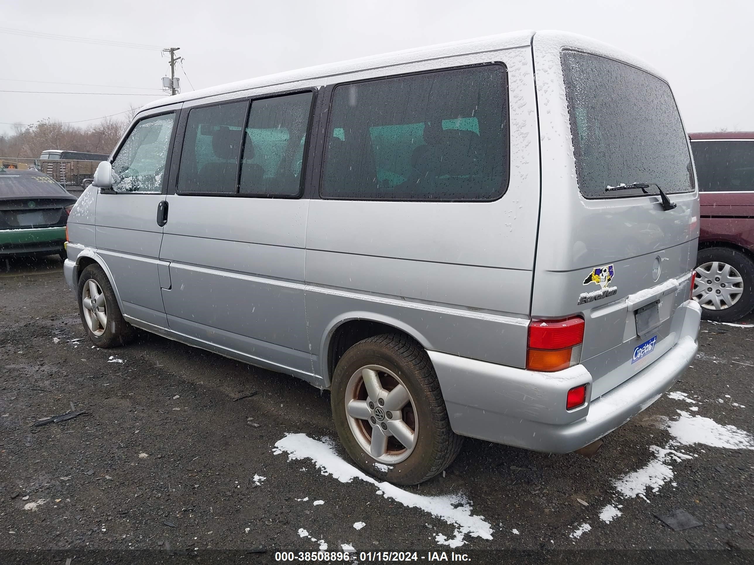 Photo 2 VIN: WV2KB47081H151639 - VOLKSWAGEN EUROVAN 