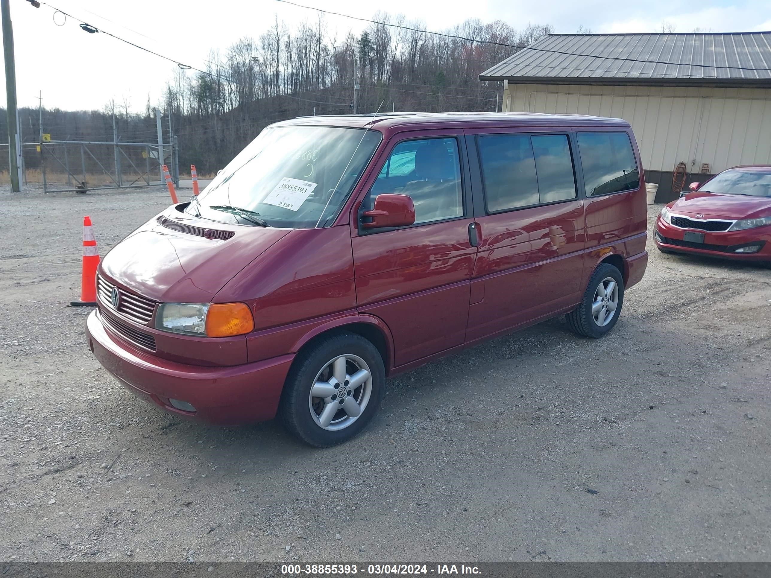 Photo 1 VIN: WV2MB47033H011042 - VOLKSWAGEN EUROVAN 