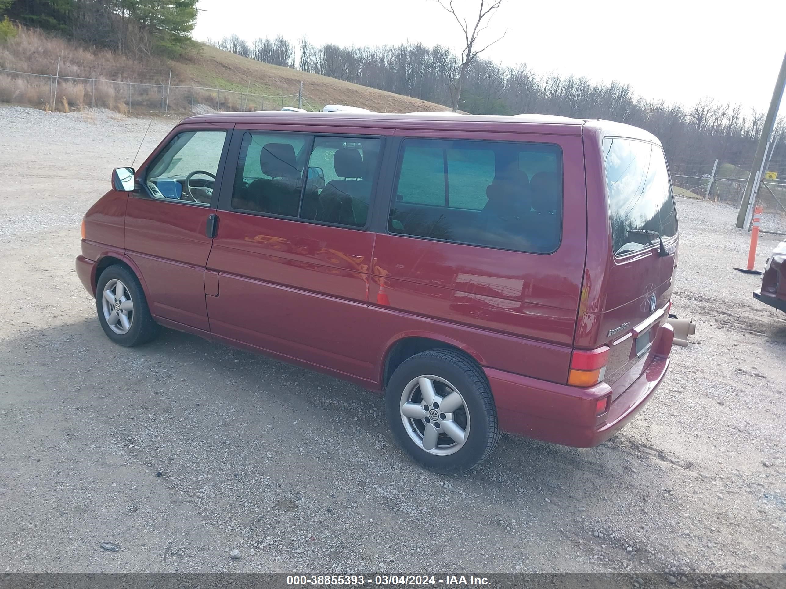 Photo 2 VIN: WV2MB47033H011042 - VOLKSWAGEN EUROVAN 