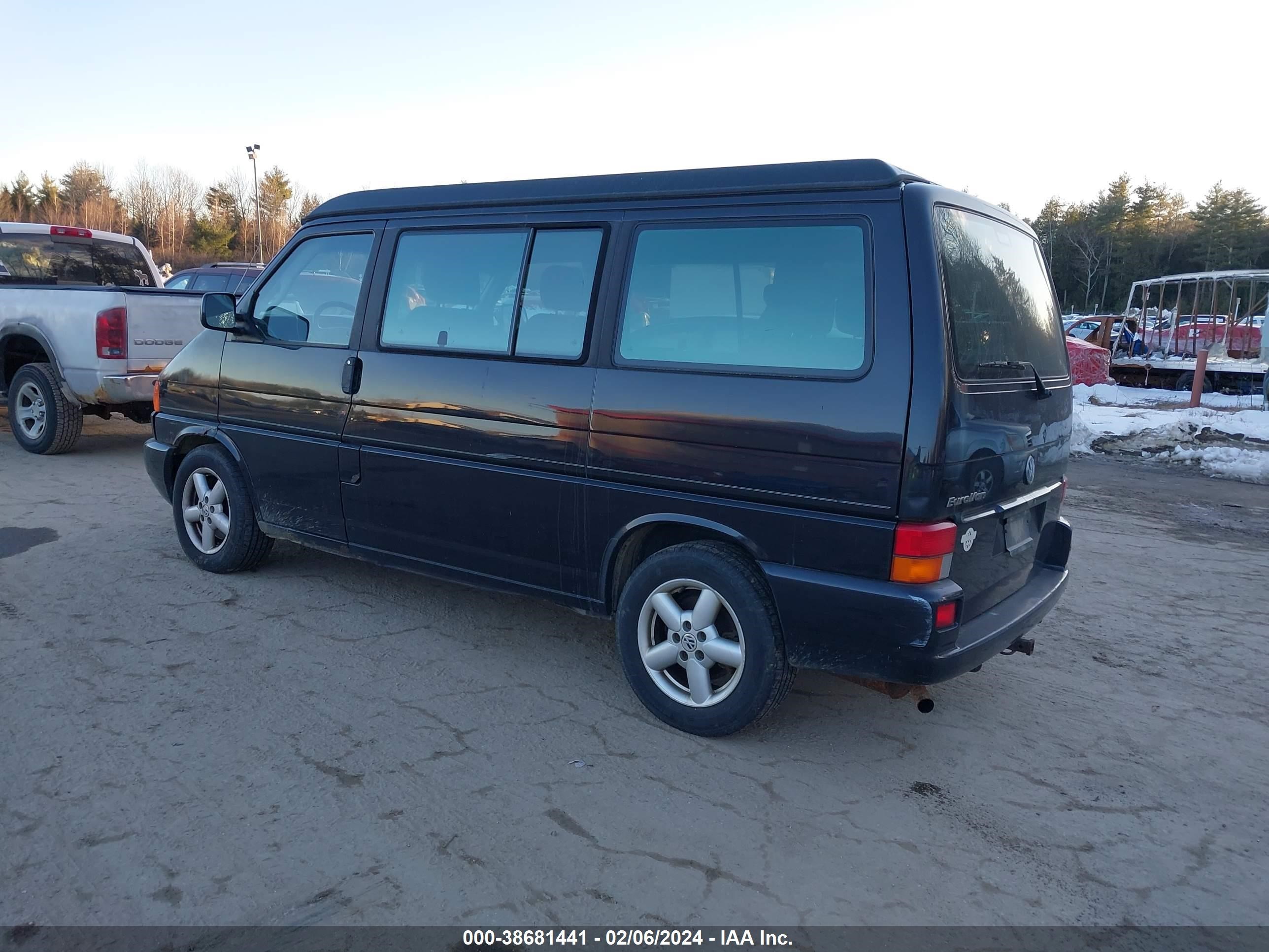 Photo 2 VIN: WV2NB47062H109551 - VOLKSWAGEN EUROVAN 