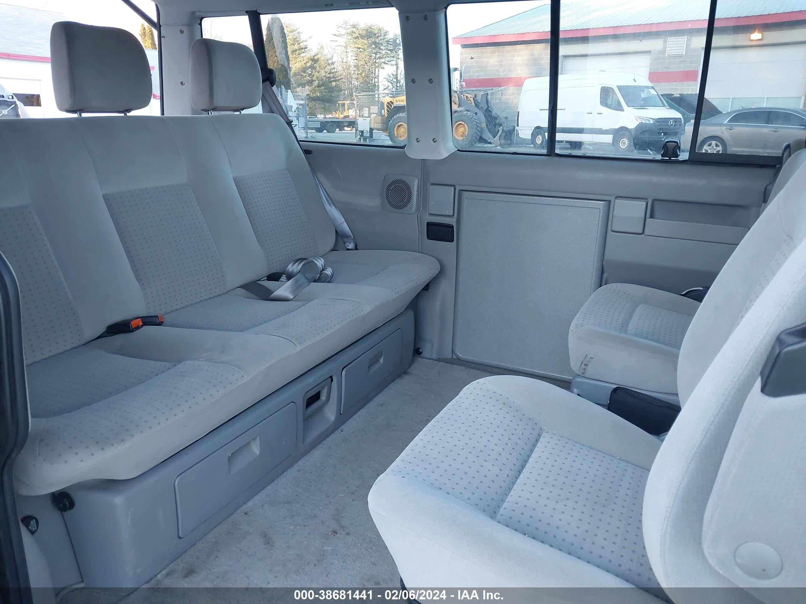 Photo 7 VIN: WV2NB47062H109551 - VOLKSWAGEN EUROVAN 