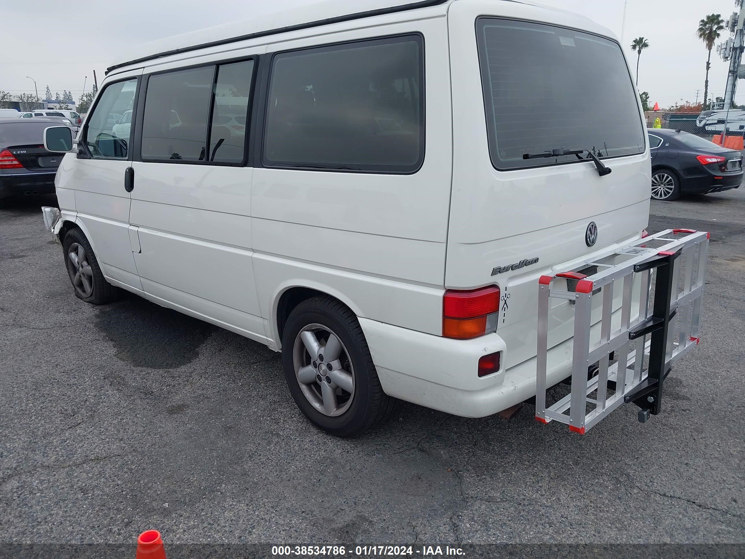 Photo 2 VIN: WV2NB47092H090249 - VOLKSWAGEN EUROVAN 