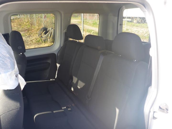 Photo 10 VIN: WV2ZZZ2KZKX018736 - VOLKSWAGEN CADDY 