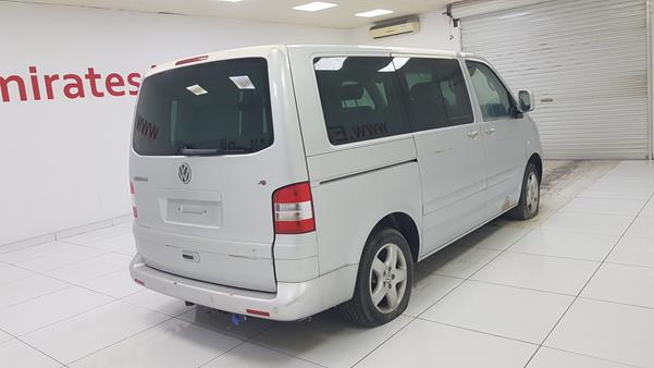 Photo 8 VIN: WV2ZZZ7HZ6H003163 - VOLKSWAGEN MULTIVAN 