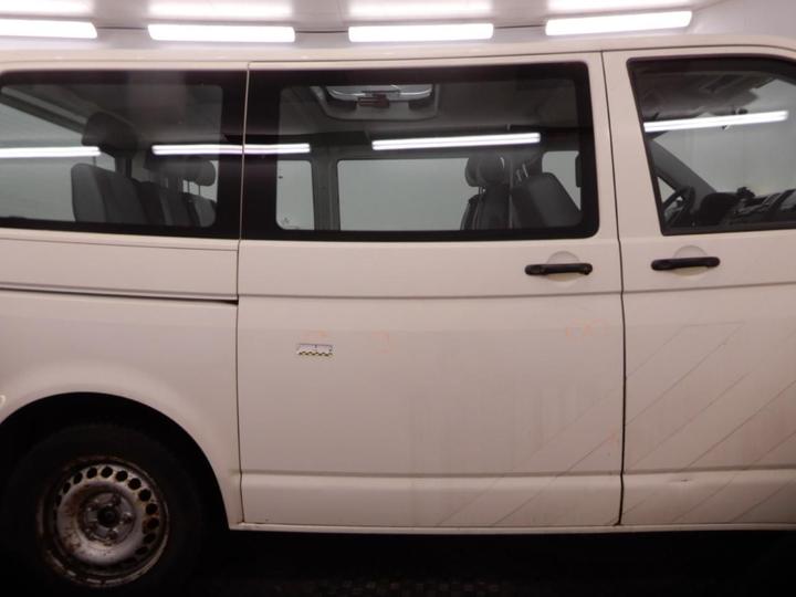 Photo 32 VIN: WV2ZZZ7HZ9H060156 - VOLKSWAGEN TRANSPORTER 