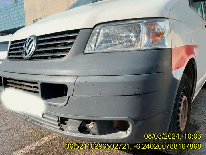 Photo 8 VIN: WV2ZZZ7HZ9X000609 - VW TRANSPORTER 